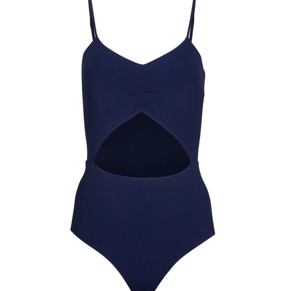 Swimsuit: One Piece (Dos Gardenias)